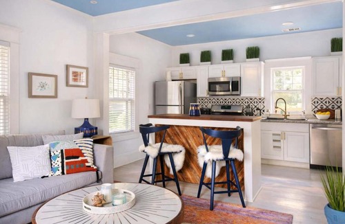Midtown Apartment | Sparrow