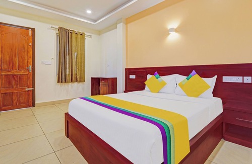 Kattappana Hotel | Sparrows Residency