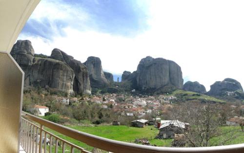 Kastraki Hotel | Spartacus House