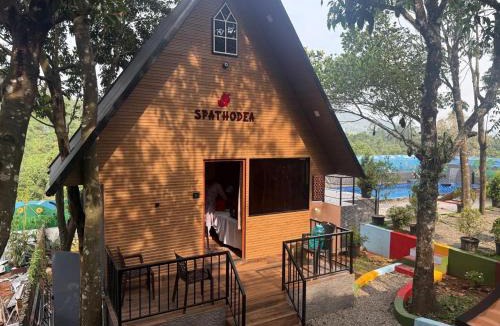 Elappara Apartment | SPATHODEA