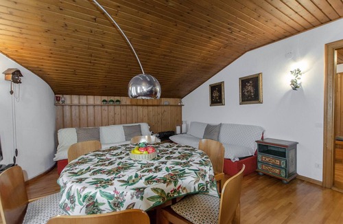 Cortina d'Ampezzo Historic Centre Apartment | Spazioso appartamento centralissimo con wi-fi.