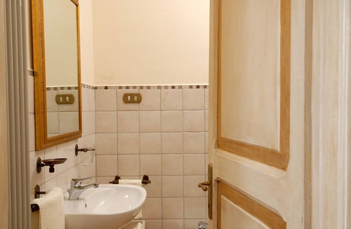 Cannara Apartment | Spazioso Appartamento 3 Camere, Ottimo Punto D'appoggio per Visitare L'umbria