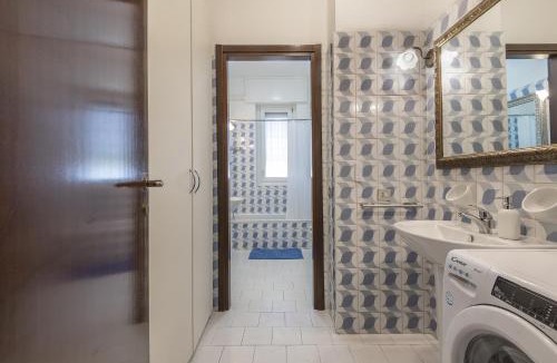 Vimodrone Apartment | Spazioso Bilocale Milano - 5 minuti dalla Metro