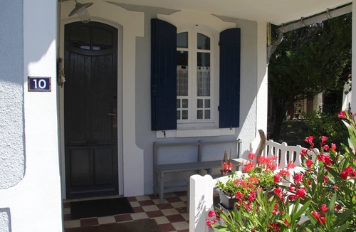 Audenge House | SPECIAL OFFER: Charming home in Arcachon near the harbor, halfway between Cap Ferret and Arcachon