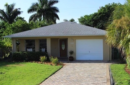 Naples Park House | Special offer-limited time offer. Private, fenced-in pool. 1 mile to beach.