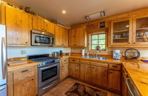 Ely House | Specials! - Bright & Serene Private Cabin Overlooking Shagawa Lake; WiFi ;Dock.