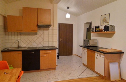 Vordermiesenbach Apartment | Speckhaus - Spacious attic apartment for 3 persons with mountain views