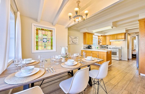 Balboa Peninsula House | Spectacular 5 Bedroom Balboa Beach House