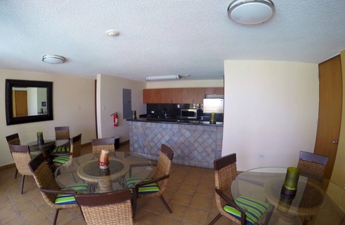 Barrero Apartment | Spectacular Beachfront Apartment - Welcome To Paradise!