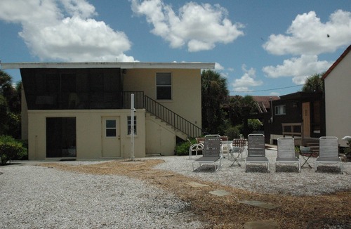 Englewood House | Spectacular Gulf Front View 1/1 Visitor Unit