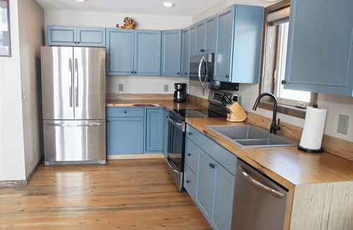 Roscoe House | Spectacular Mountain Cabin in the heart of East Rosebud Mountains
