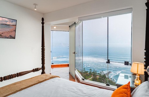 Miraflores Apartment | Spectacular Panoramic Ocean View in Miraflores