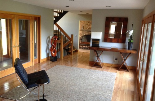 Town of Copake House | Spectacular Private Hilltop Contemporary Estate (Pool/Catamount/Bash Bish Fall)