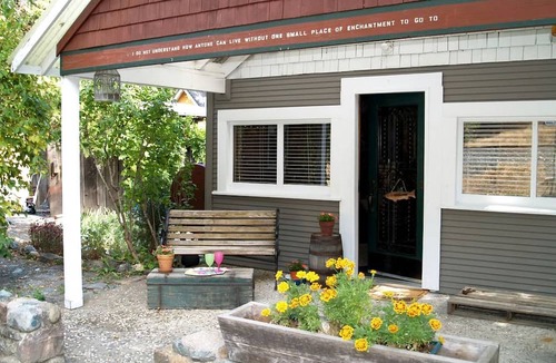 Castella Cabin | Spectacular Riverside Getaway Cabin with Claw Foot Bathtub in Castella, California