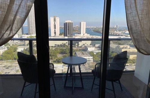 Downtown Miami Apartment | Spectacular studio with ocean view in the heart of Miami