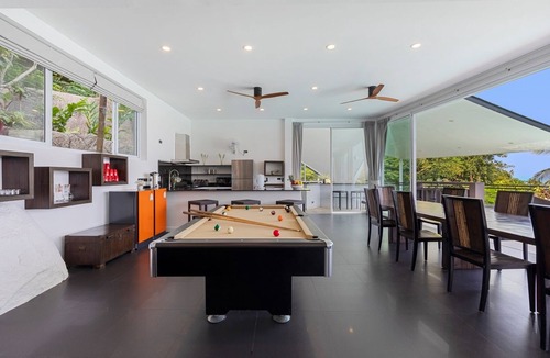 Lamai Villa | Spectacular Views: Kachamudee 5 BR Villa with Pool