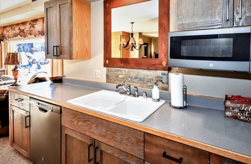 Big Sky Condo | Spectacular Views, Pool, Hot Tub, Mountain Village