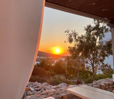 Ag. Georgios Hotel | Speires suites