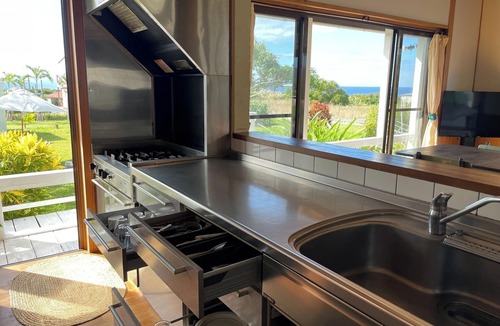 Taketomi-jima Taketomi-cho House | Spend a luxurious time in the living room where yo/Ishigaki Okinawa