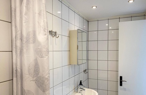 Sommen Apartment | Spend active days with your favorite person in this vacation apartment near Lake Sommensee.