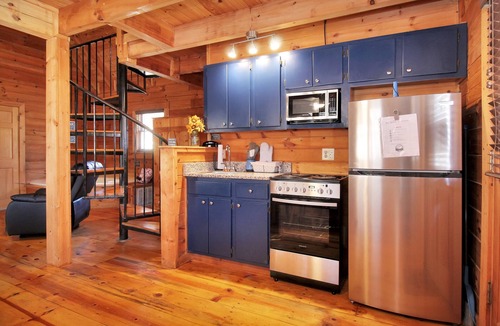 Pine Mountain Valley Cabin | Spend Independence Day at The Deer- Fiber Wifi! - Close to Callaway Gardens