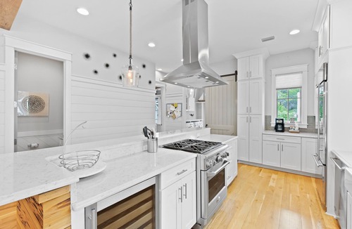 WaterSound Beach House | Spend Summer with Us! Watersound Gated Community! Near Kids Park! Golf cart! Outdoor Space!