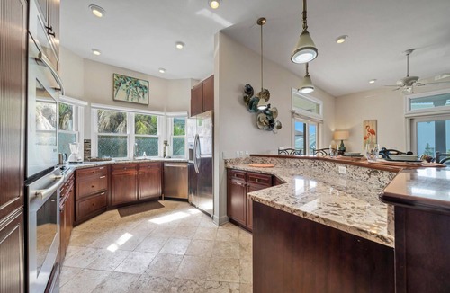 Destin House | Spend this weekend on the Beach! Home + Apt,Pool&Pcklbll Steps from Beach