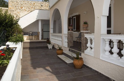 Spetses Villa | Spentza Home - Three Bedroom Villa, Sleeps 8