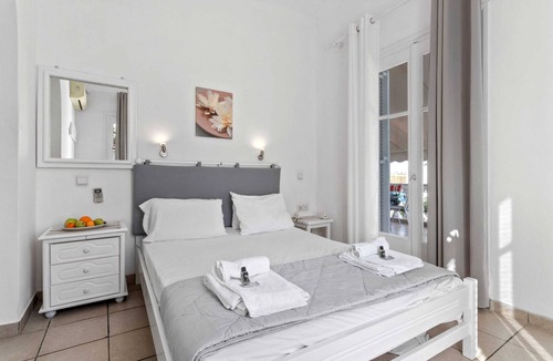 Spetses Condo | Spetses Revealed - Levante Colors & Scents