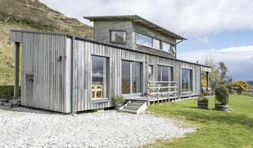 Breakish Apartment | Speuran Mora