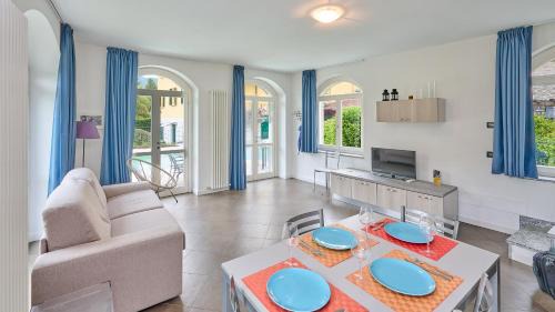 Bellagio House | spiaggia uno pool side apartment