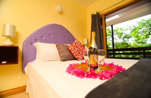 Micoud Hotel | Spice Bay Suites