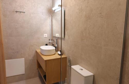 Korakas Apartment | Spilies Beachfront Retreat