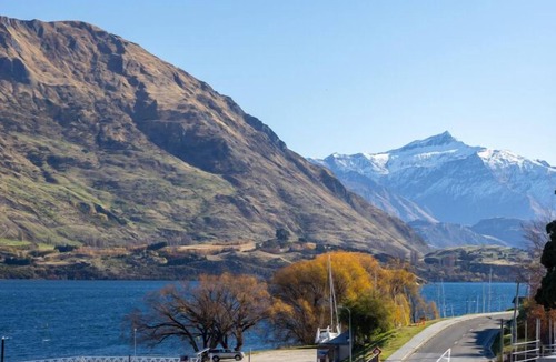 Wanaka Apartment | Spinnaker Marina Apart. 5-Perfect for anyone wants a holiday in Beautiful Wanaka
