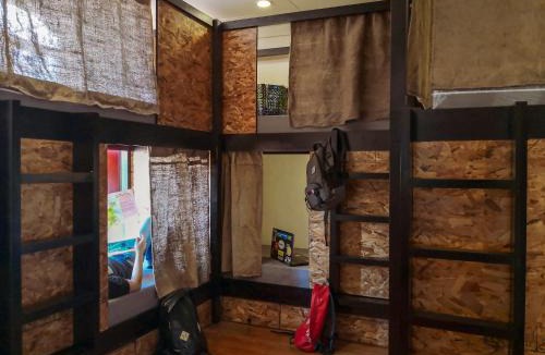 Tagbilaran Hostel | Spinning Cat Hostel