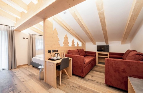 Penia Hotel | Spires Hotel