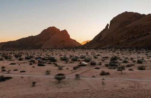 Usakos Apartment | Spitzkoppe Cabin Camp