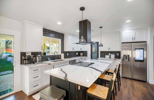 Tempe House | Splash House: Heated Pool | Big Backyard | Game/Arcade Room | Perfect for Groups