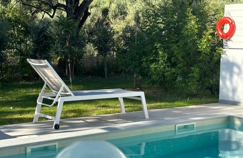 Nikiana House | Splash Suites with Private Pools - Luxury 1-bedroom Suites ft private pools