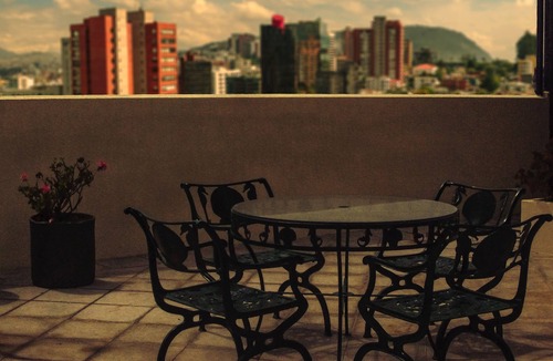 La Floresta Apartment | Splendid 1 br apt with amazing mountain views+best location+wifi+amenities+