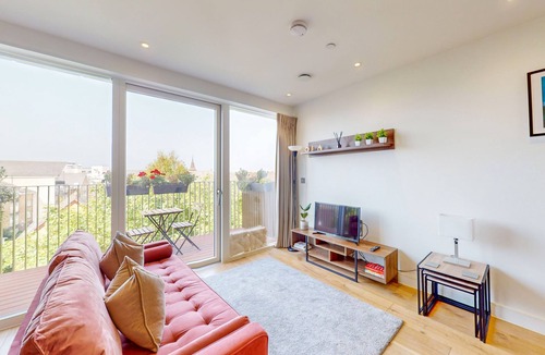 Westbourne Apartment | Splendid 1BD flat with a terrace in Maida Hill