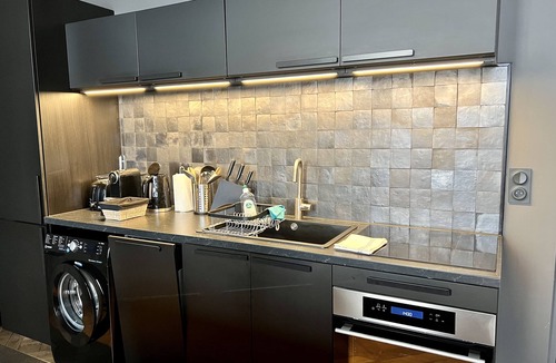 Clermont Ferrand City Centre Apartment | Splendid 2-room apartment 65 m2 17th century town house