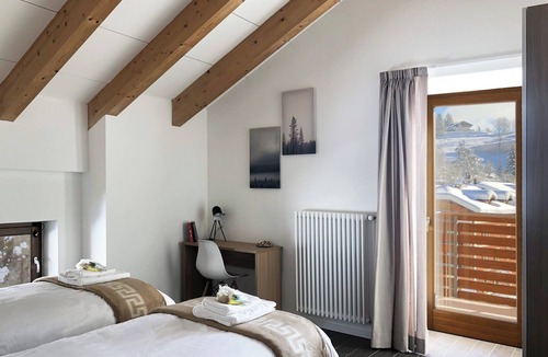 Gionghi-Cappella Apartment | Splendid 4+2 attic with panoramic terrace overlooking the mountains (303)