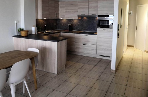 Koksijde-Bad Apartment | Splendid apartment on the dike with large terrace on the fifth floor