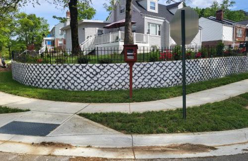 Hyattsville House | Splendid Cheerful 2-bedroom residential