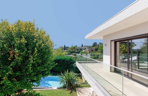 Mougins House | Splendid contemporary villa for your dream holiday in Mougins