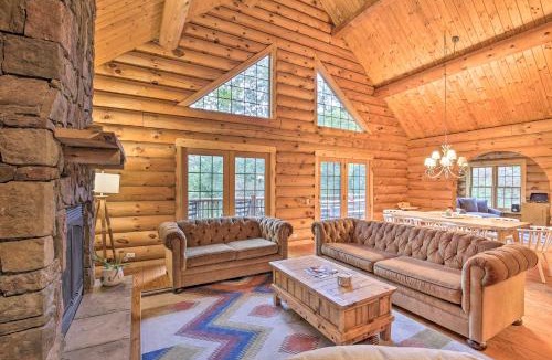 Lake City House | Splendid Family Cabin w/Hot Tub & Grill!
