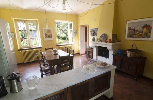 Costigliole d'Asti House | Splendid late nineteenth century villa on the hills of the Langhe and Monferrato.