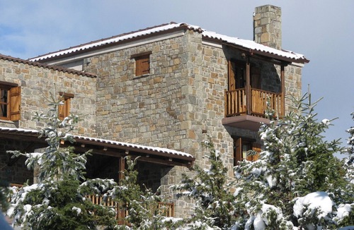 Potamia Ski Chalet | Splendid mountain view,private,1300 m altitude, into deep fir forest and river