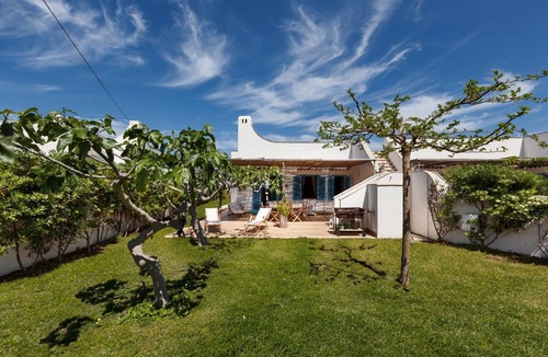 Villanova Villa | Splendid Ostuni Villa | 3 Bedrooms | Villeta Tisbe | Sea Views
